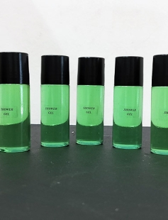 Shower Gel V145 -30ml (435btl) Shower Gel V145 -30ml (435btl)